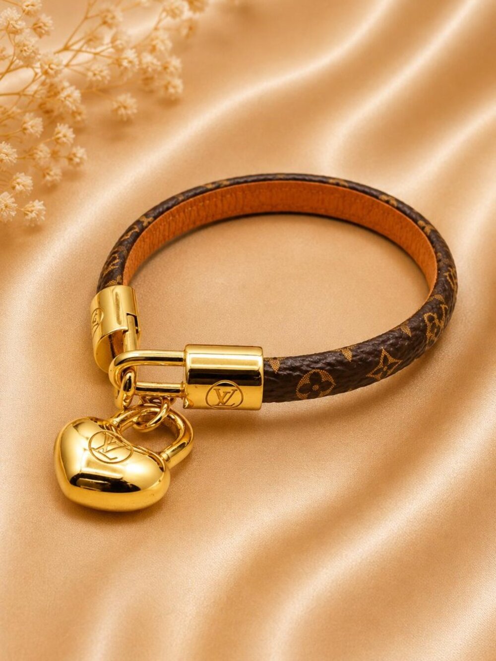Authentic Louis Vuitton Monogram Heart Lock Leather Bracelet Gold Tone LV Charm